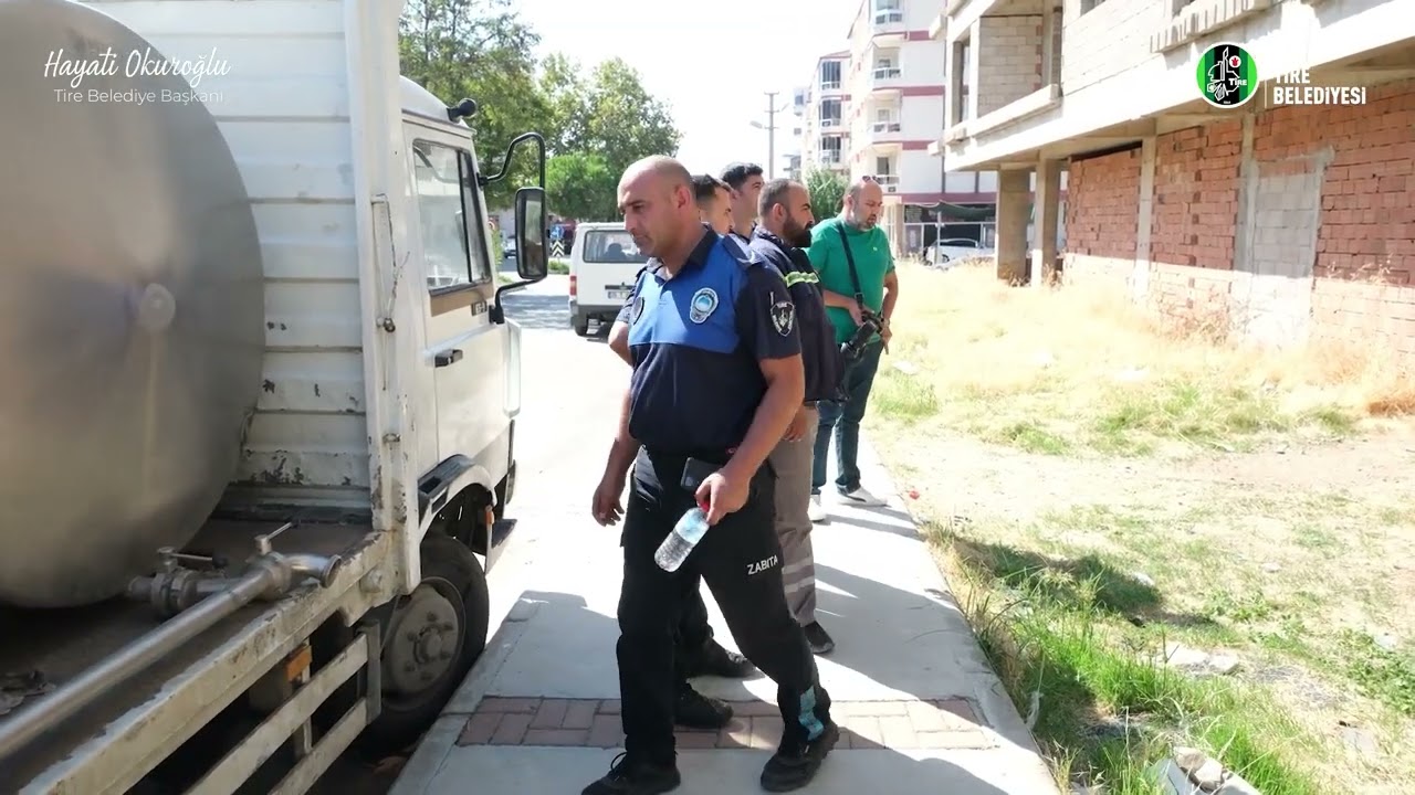 İnşaattaki çöp yığınına, zabıta müdahale etti