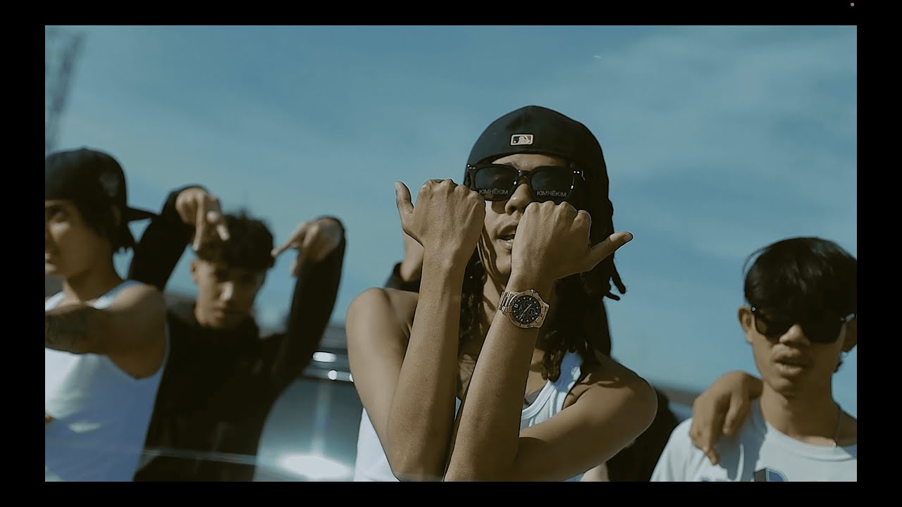 JANXFE - ''Pluggy Thuggy'' Ft. UZIFUZY (Official Mv) Prod. NPN2K