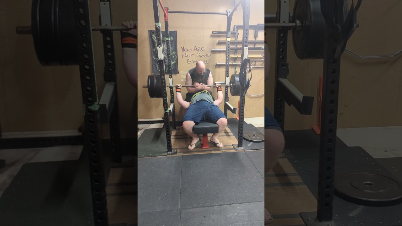 19/01/26 Benchpress 3x4@140kg set 2  