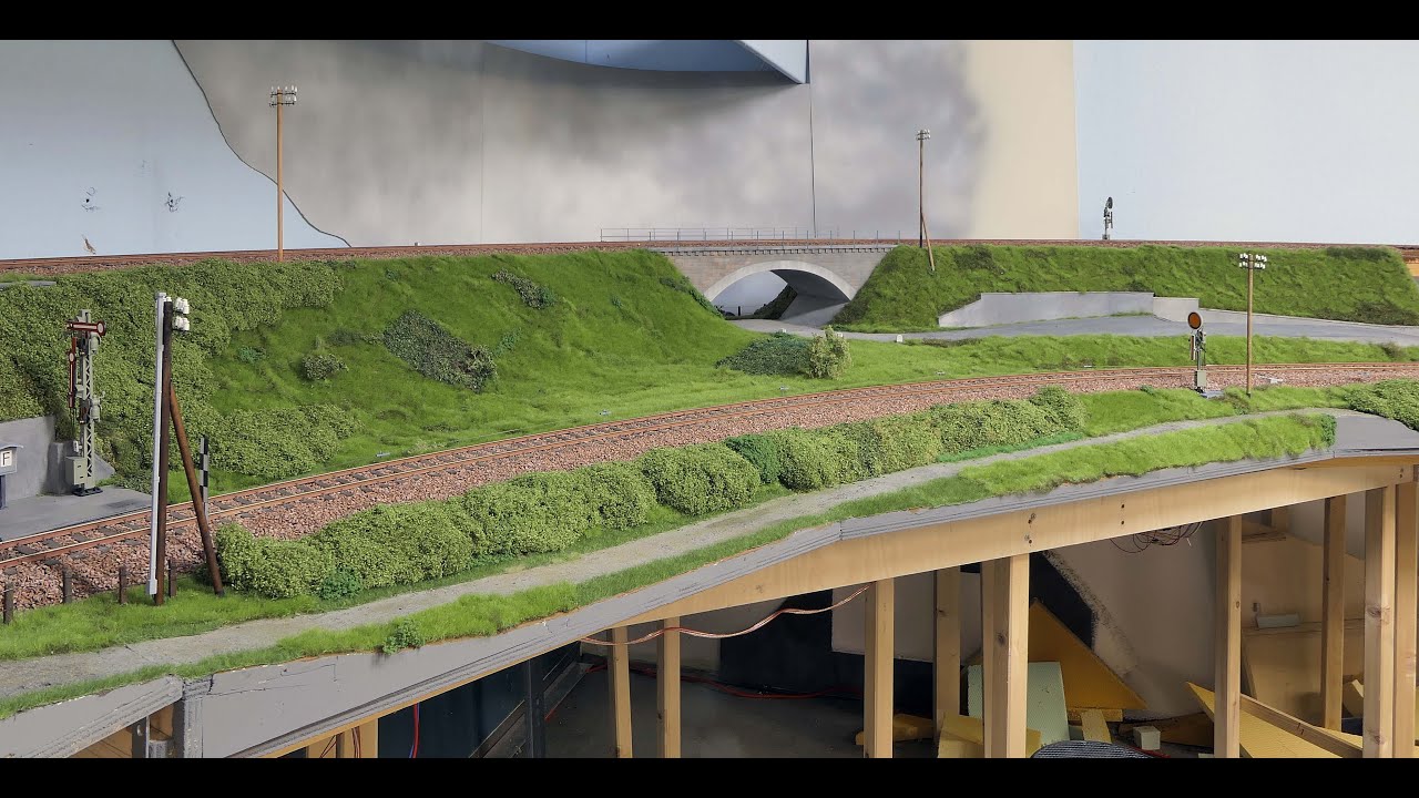 Modellbahn im Maßstab 1 zu 32 - Baufortschritt 2025
