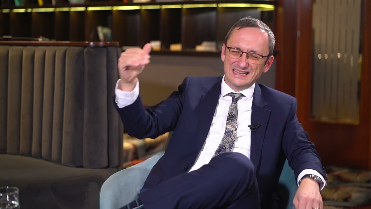DR.PSIHIATRU VLAD SCHLEZAK: DUMNEZEU VINDECĂ