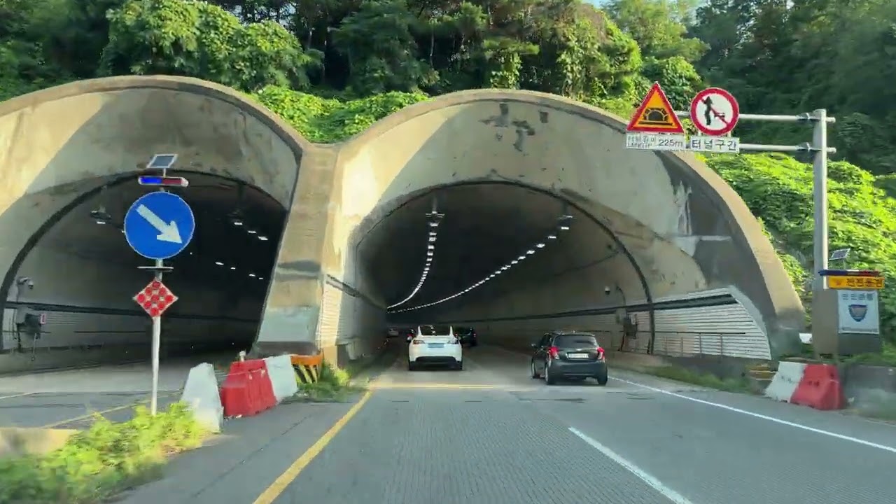용서고속도로 수원 망포역 - 분당 정자역 주행영상 / Driving Relax Video by iPhone 15 - Suwon, Korea 4K