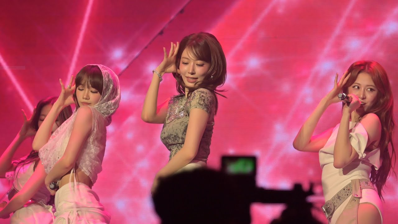 [4K]250420 르세라핌 사쿠라 'Impurities' 직캠 (LE SSERAFIM SAKURA FANCAM) @ ‘EASY CRAZY HOT’ in Incheon