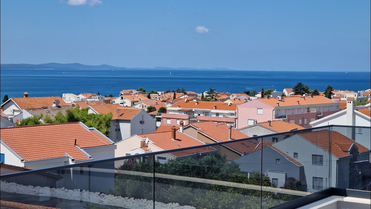 F1102 Penthouse – stan s krovnom terasom i pogledom na more, Borik, Zadar