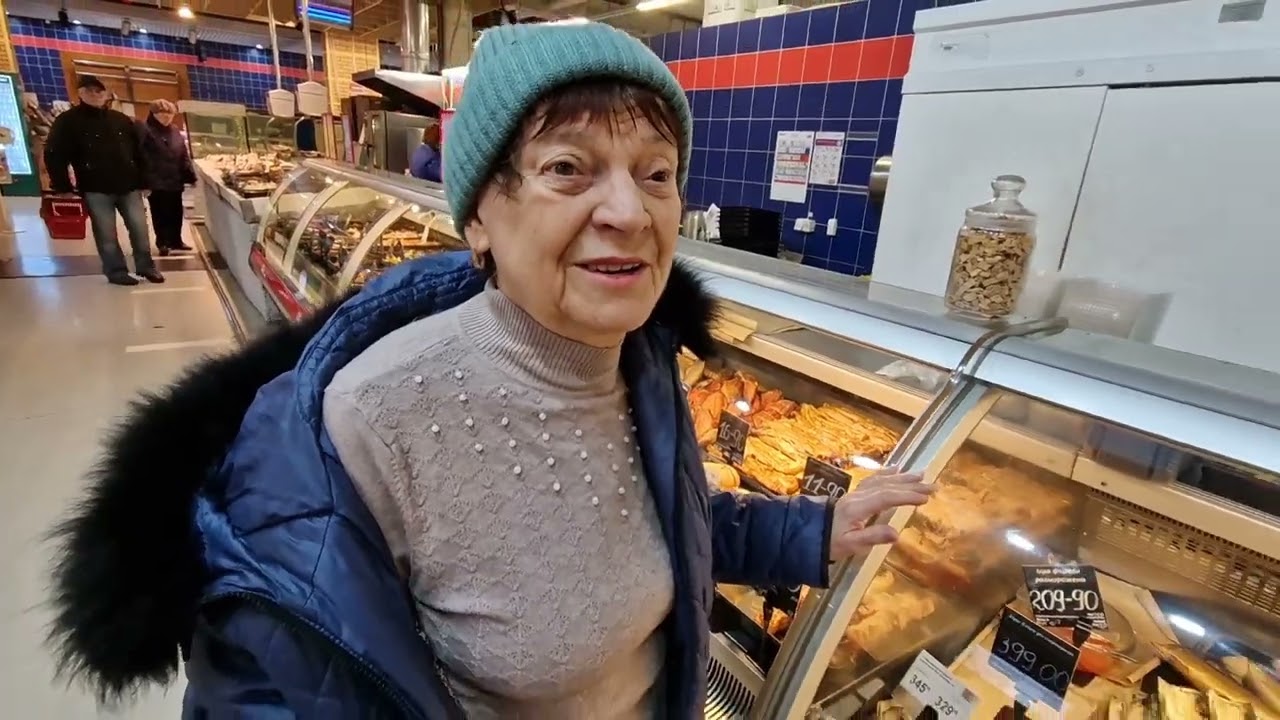 Сходили с мамой за продуктами Две пенсии