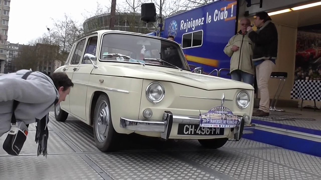 Renault 8