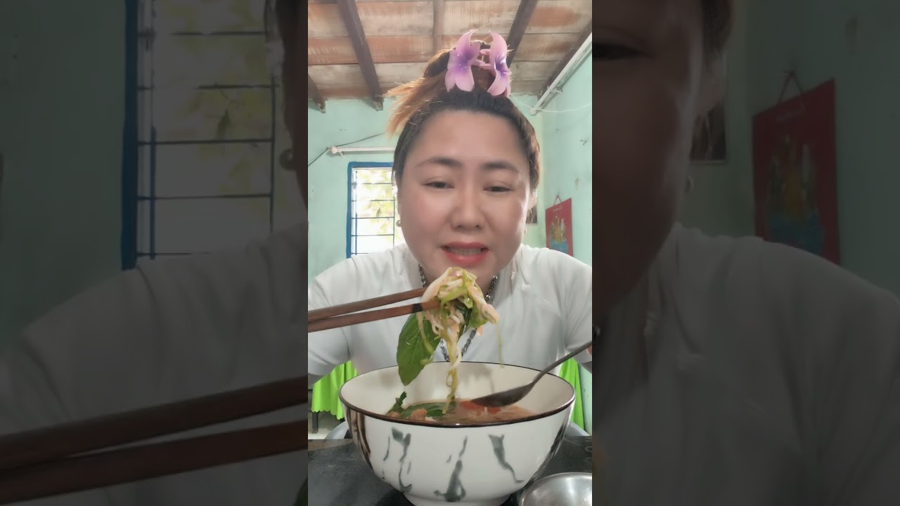 Bún riêu cua