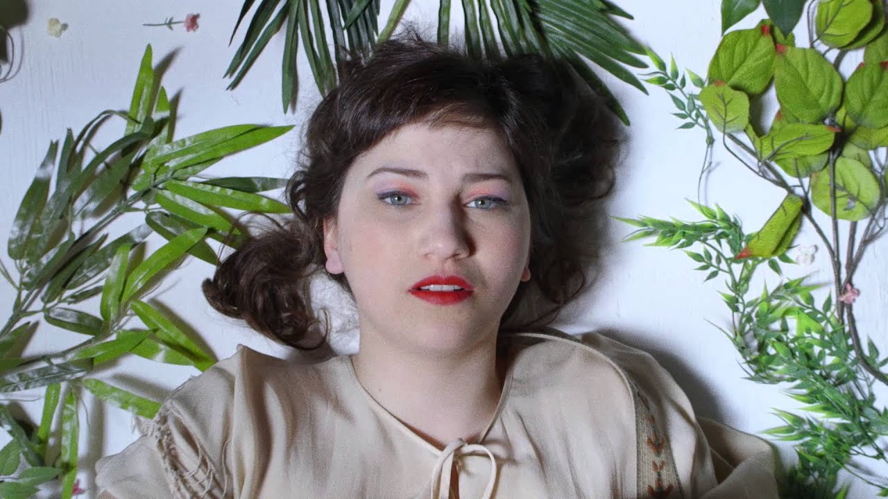 Les Hay Babies - Fil de t&eacute;l&eacute;phone (Vid&eacute;oclip officiel)