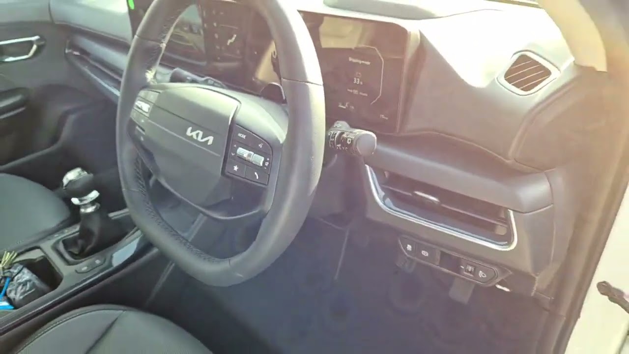 261KE2889 - 2026 Kia K4 K3 MHEV Pre-Reg 3.9 APR RefId: 715609