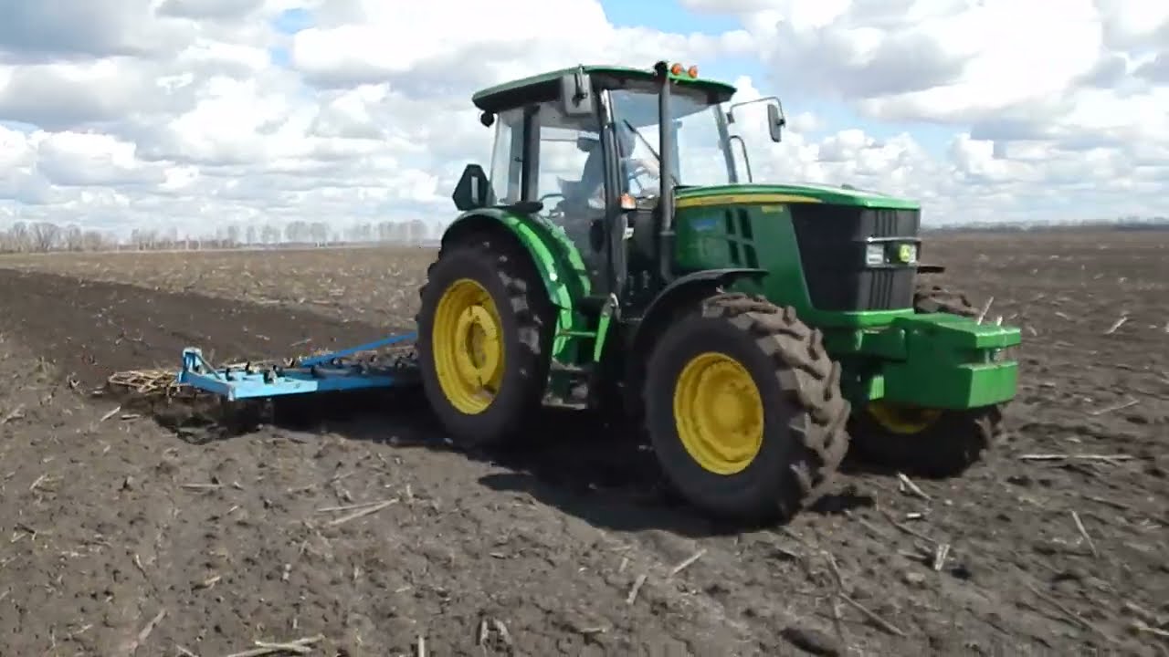 John Deere 6110В & LOVOL 504. Трактор  Джон Дір 6110В з культиватором і Ловол 504 з РУМ 1000.