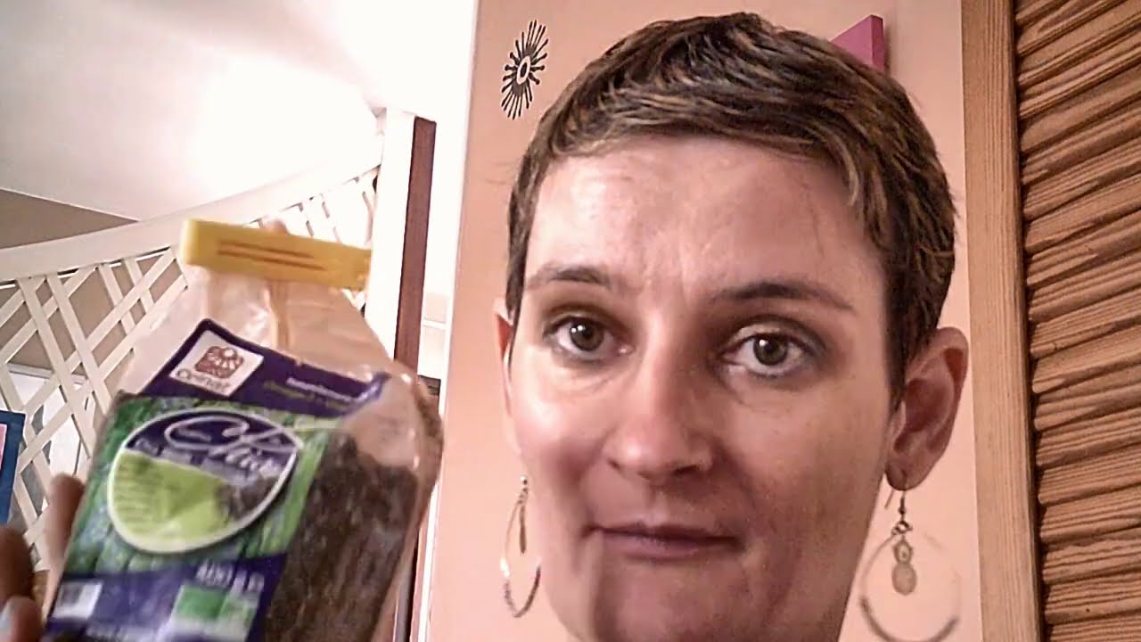 ASMR FR whisper - ma routine santé chuchotée - triggers divers