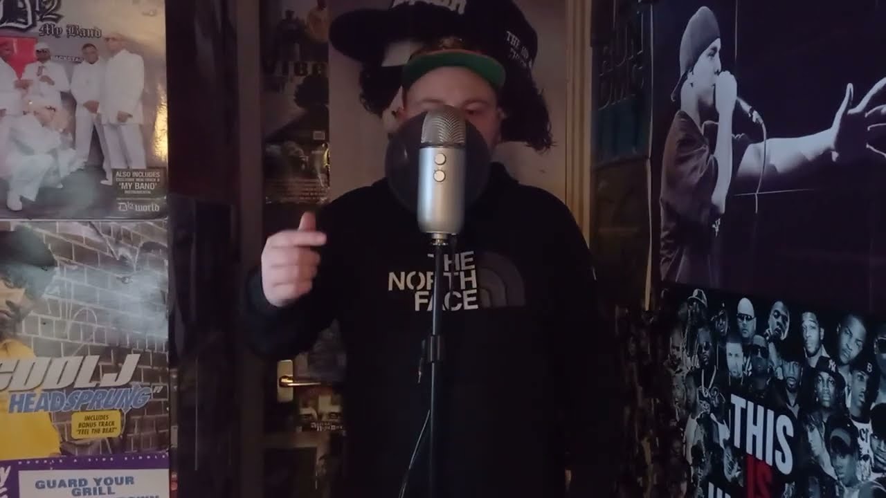 DANNY KELLY - PARANOID SCHIZOPHRENIA [Music Video]