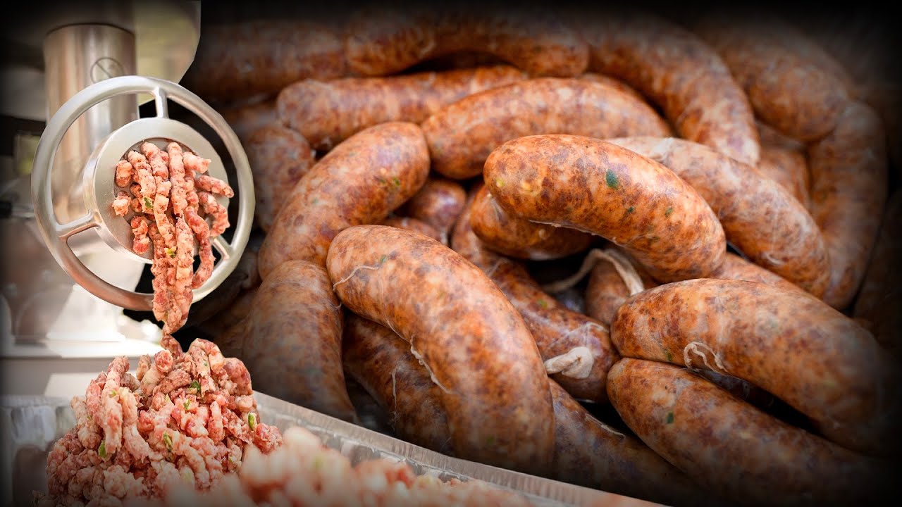 Домашняя колбаса барбекю с грудинкой, халапеньо и чеддером
