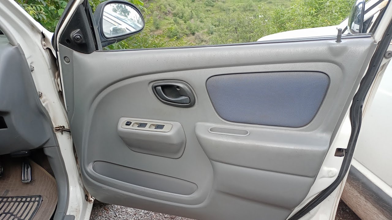 How to open alto k10 door panel / or any car same method very easy.