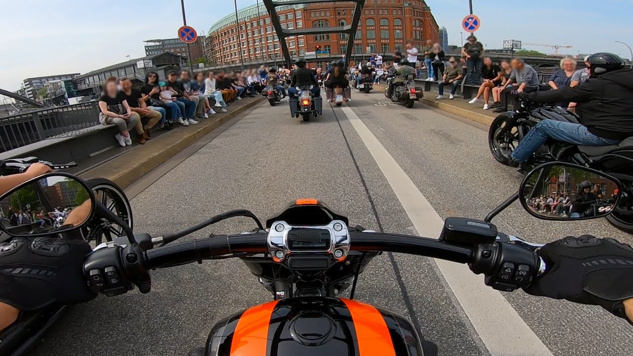 Mit 10.000 Harleys durch Hamburg! (Gänsehaut)
