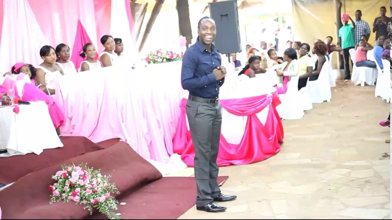 MC Ba Sunshine thrills at a wedding in Zimbabwe.