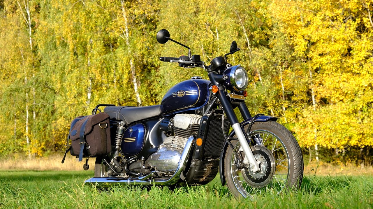 JAWA 300CL forty two (2023) - autentické retrosvezení