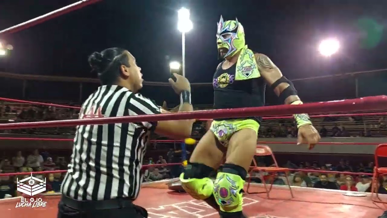 LAREDO KID VS ANTIFAZ #LUCHACALLEJERA @LaredoKidOficial #nuevolaredo #LUCHAMANIAKS