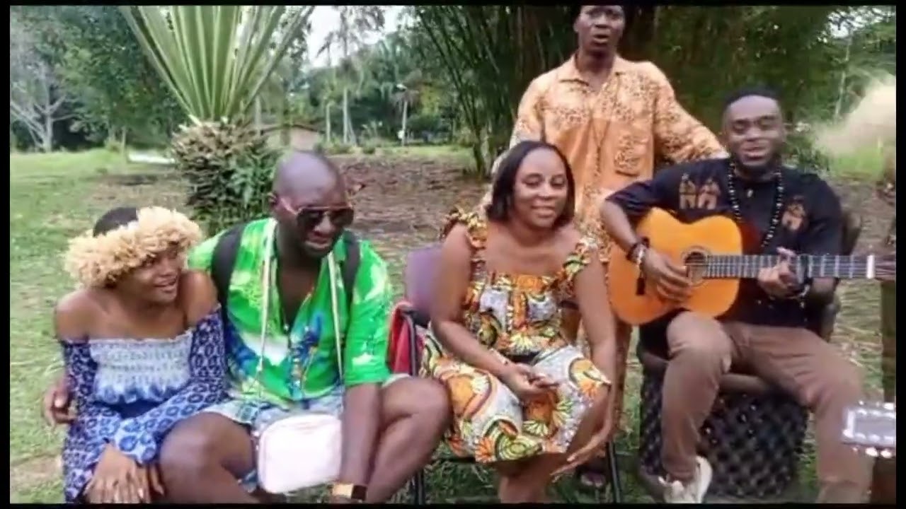 Kayaman Du Bled & Lilian Ndong - Freestyle (à la ferme)