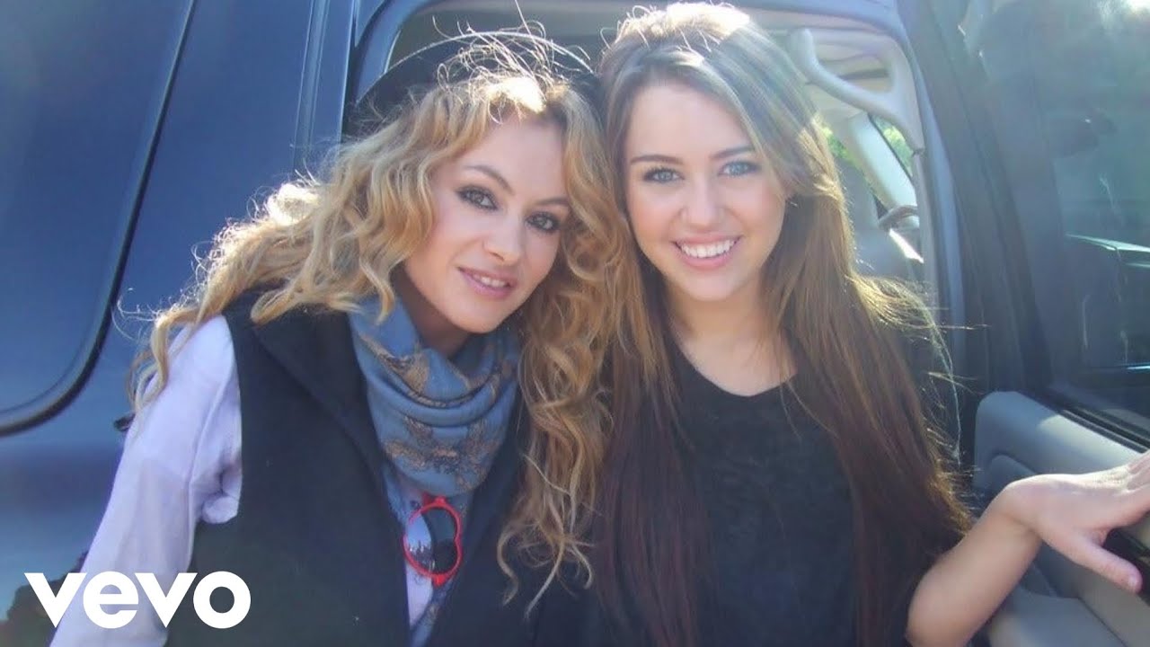 Miley Cyrus x Paulina Rubio - End Of The World x Mío (Mashup Video Mix)