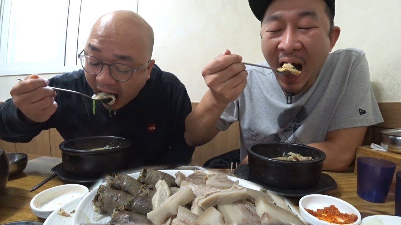 [ENG]오랜만에 동생과 순댓국 먹방~'서일순대국'Mukbang eating show
