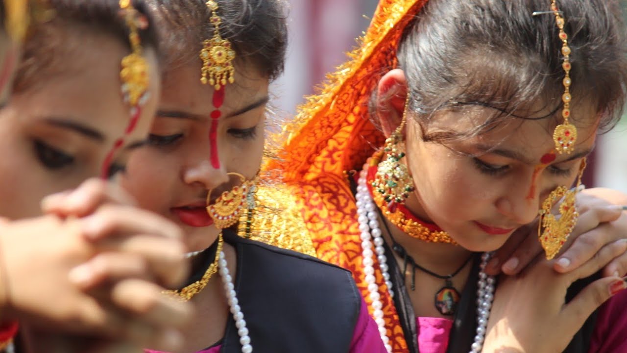 सातौ आठौ उत्तराखंडी पारंपरिक चांचरी पिथौरागढ़ ||  new  satuu  atthu chachri video 2020.