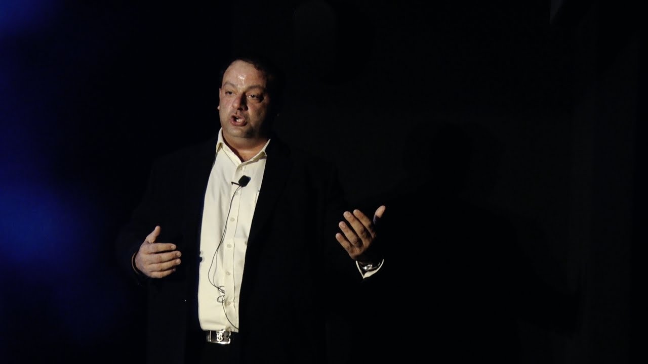 Entrepreneurs Journey from a Startup to an Unicorn  | Dr Farzan Ghadially | TEDxNMFC