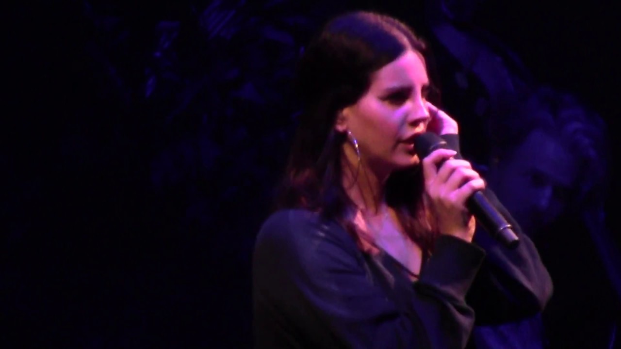 Lana Del Rey - Salvatore - LIVE [ Mediolanum Forum @Milano 11.04.18 ]