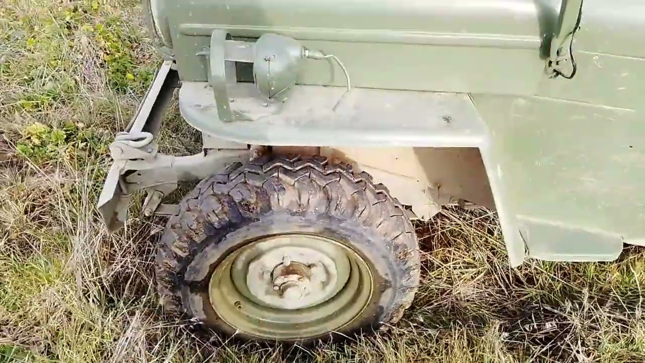 Jeep Viasa militar.