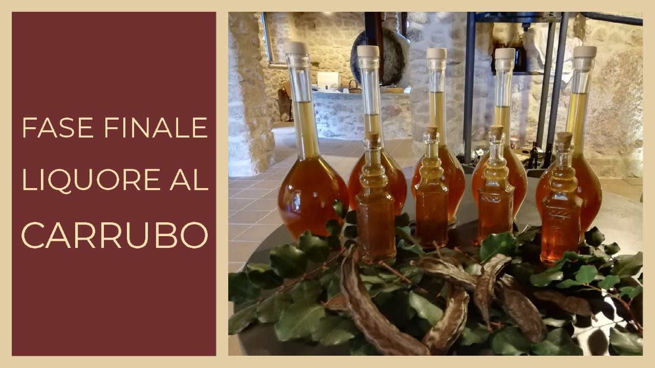 Fase finale liquore al carrubo
