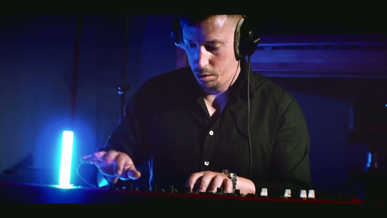 Funk you - Achilleas Diamantis fusion quartet (keys solo)