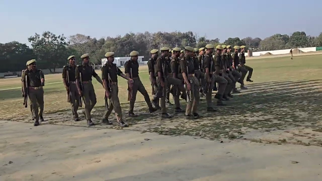 #Police training centre PTC sitapur स्क्वॉड ड्रिल रायफल के साथ @टोली न. 28