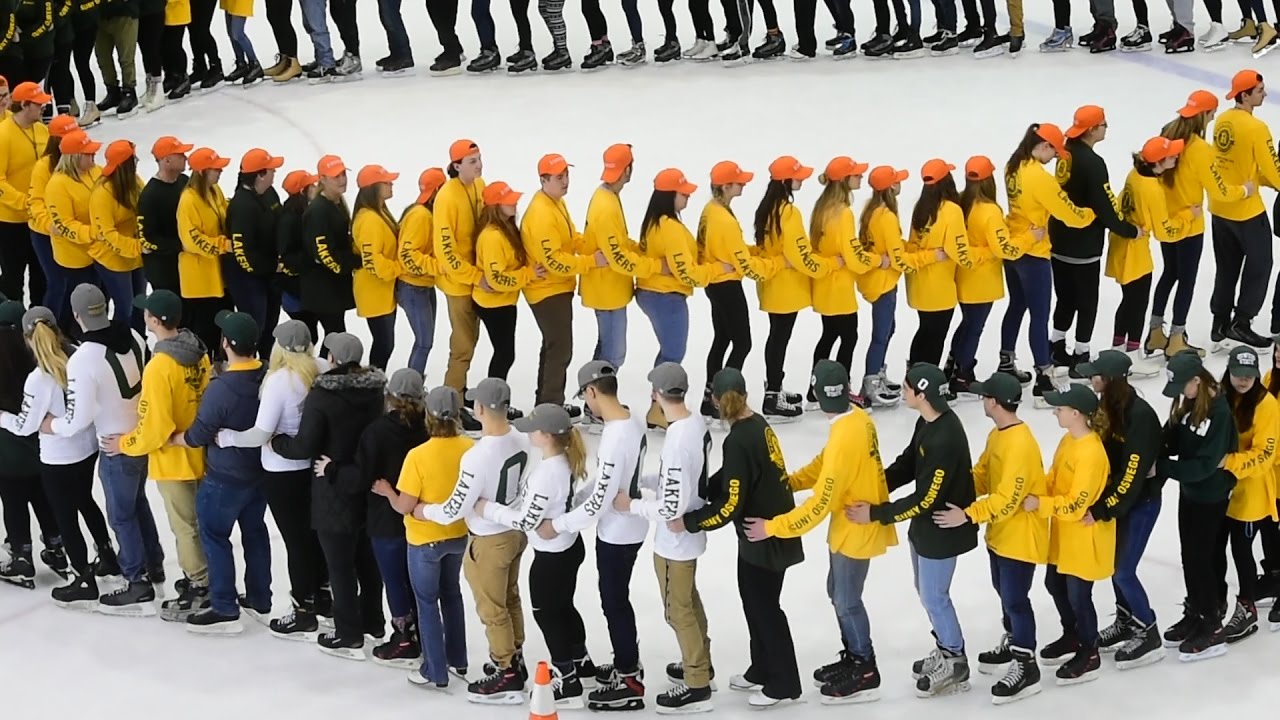 SUNY Oswego shatters conga line world record with Today Show's Al Roker