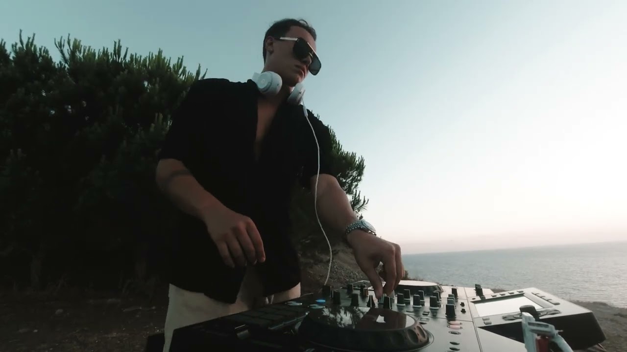 ARSUZ/HATAY/TURKEY MELODİC HOUSE & TECHNO SET by MERT ŞEFİK ZİROĞLU