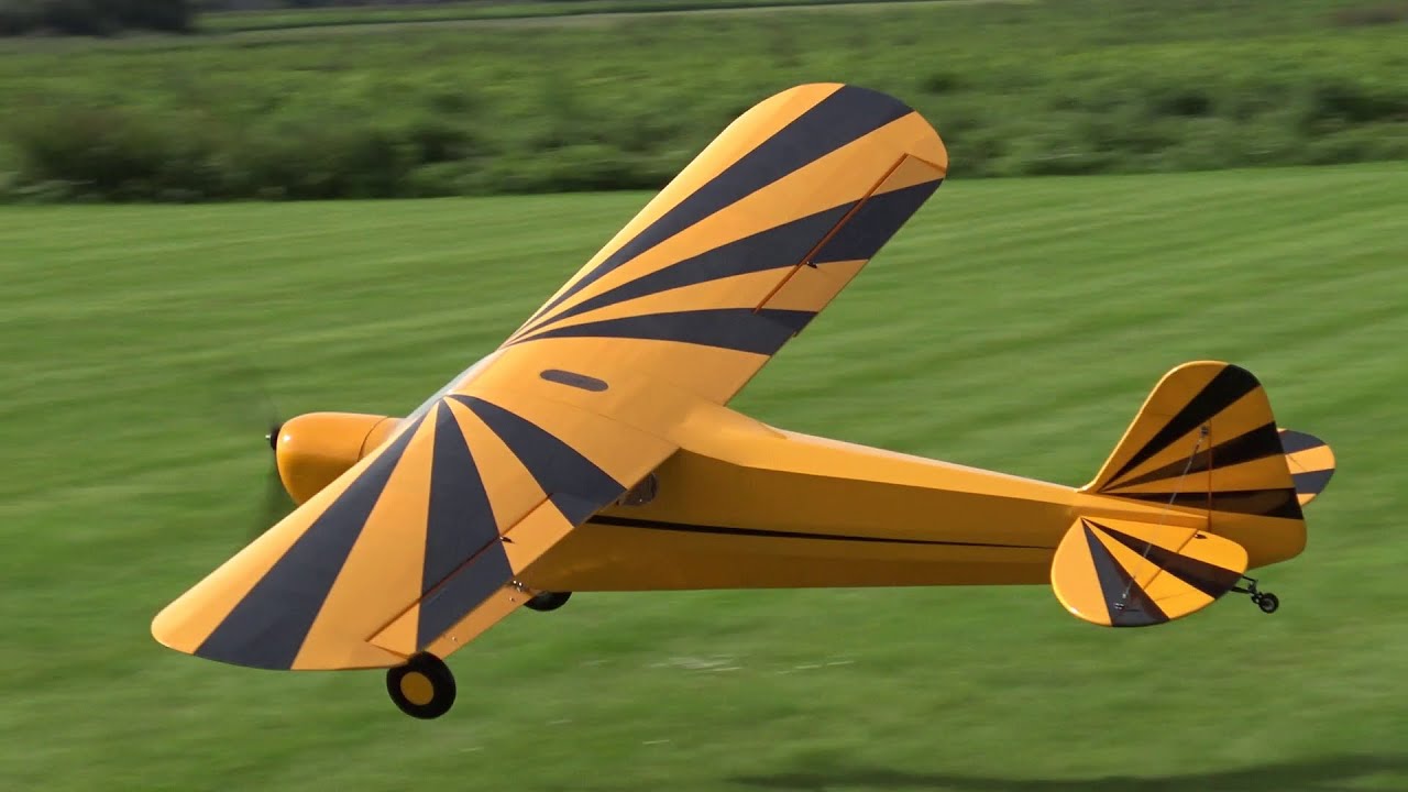 Big Electric Piper Cub at OLC Fly-In