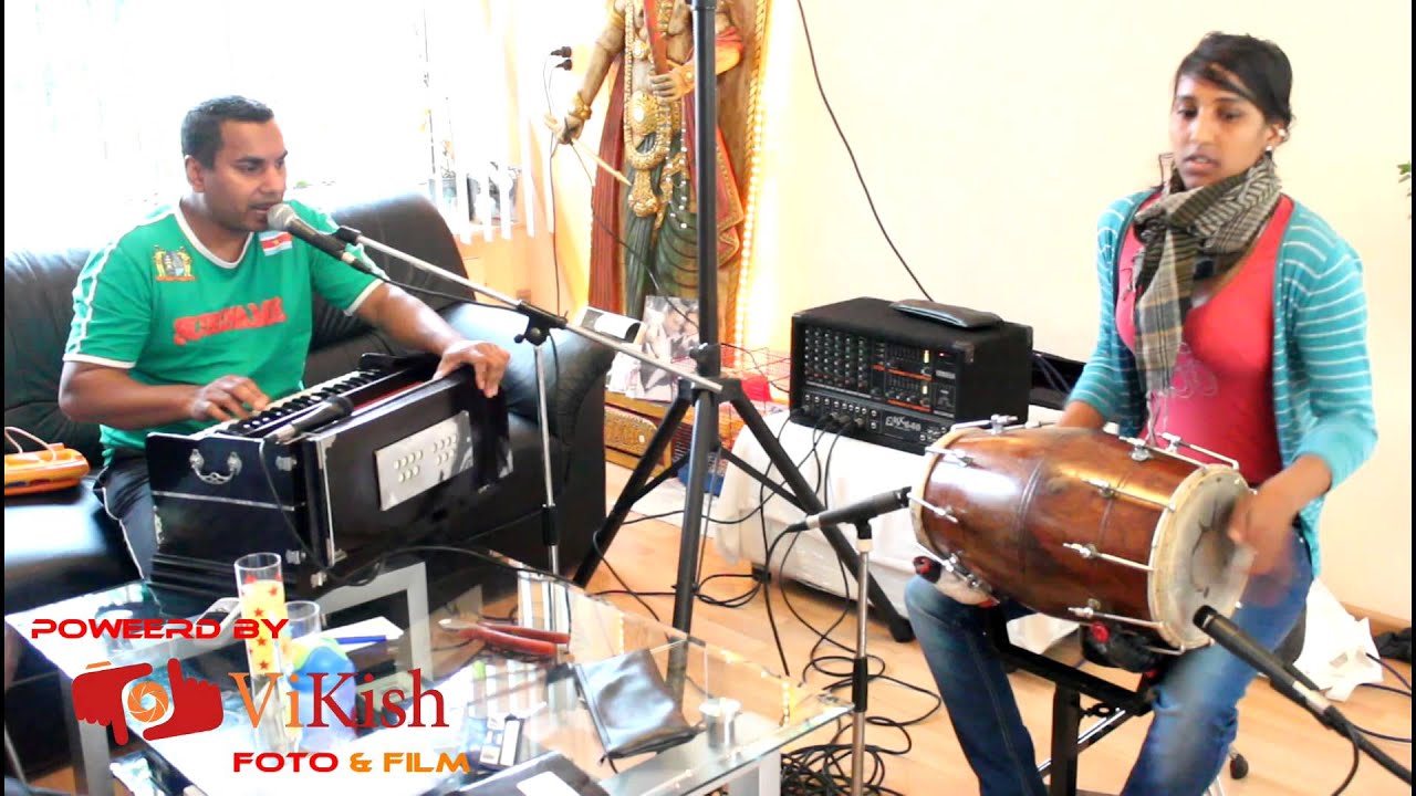 Bhaitak Hamesha live met Sunil & Chantal - Har Har Ke Dhaal