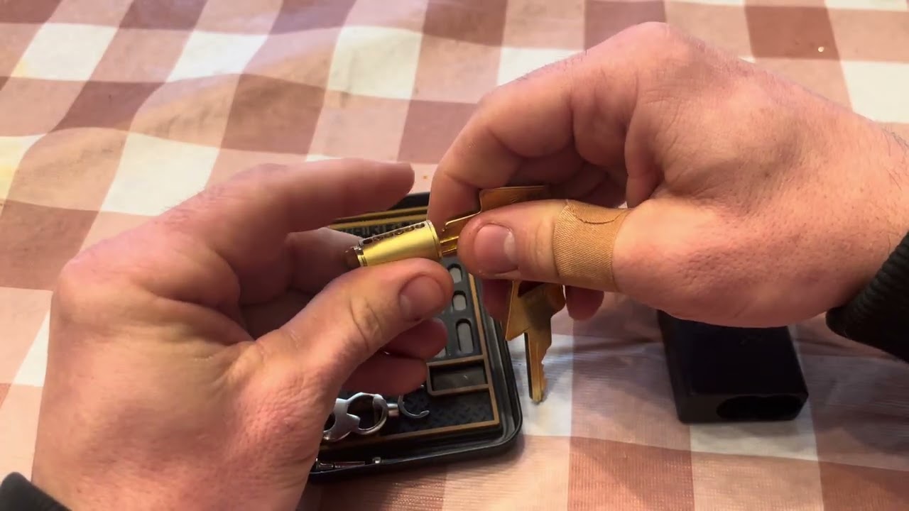 American Lock 1100 Re-Assembly for Green Belt