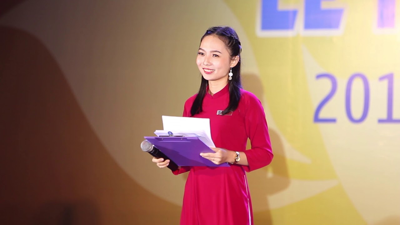 Tuyên bố lý do - giới thiệu đại biểu | Lễ tổng kết năm học 2017 - 2018 Vinschool | 2018.05.26.(3)