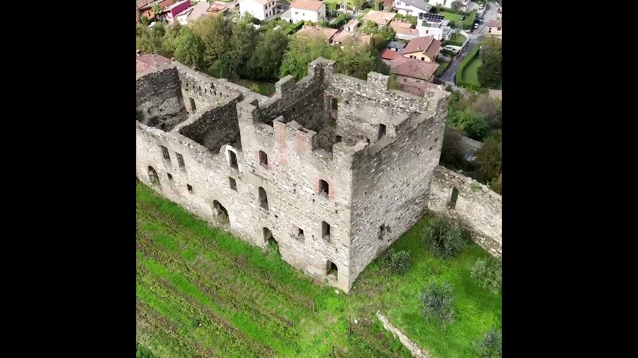 Lago d’Iseo: Tra rocche e castelli  in SH350