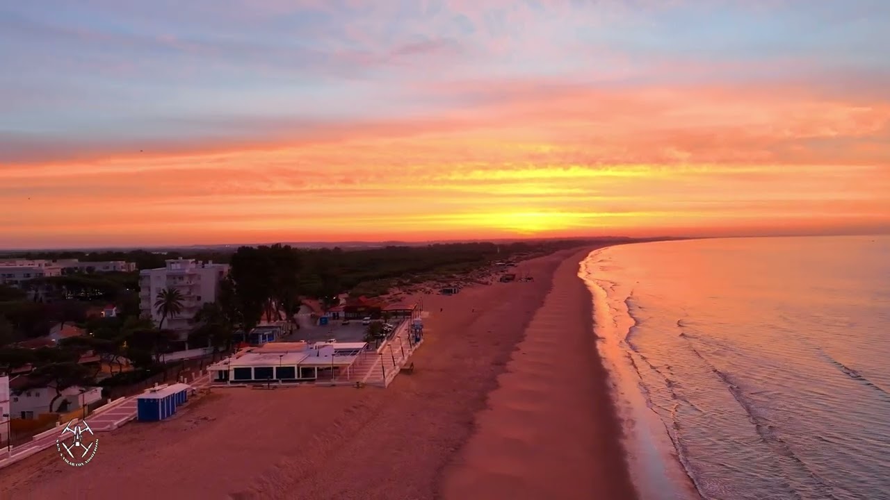 COSTA DE LA LUZ (AMANECER EN ISLA CRISTINA)/TOUCHING THE SKY - HUELVA