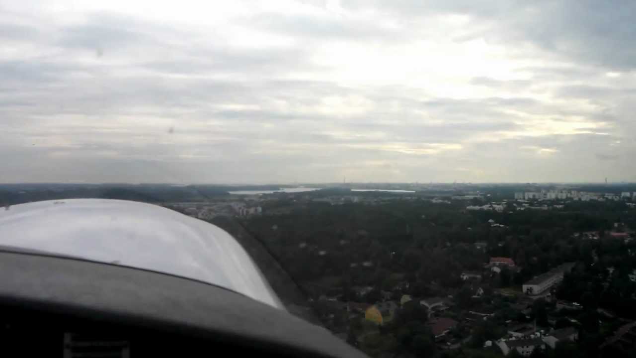 Diamond DA40D (OH-TDI) takeoff at EFHF Malmi