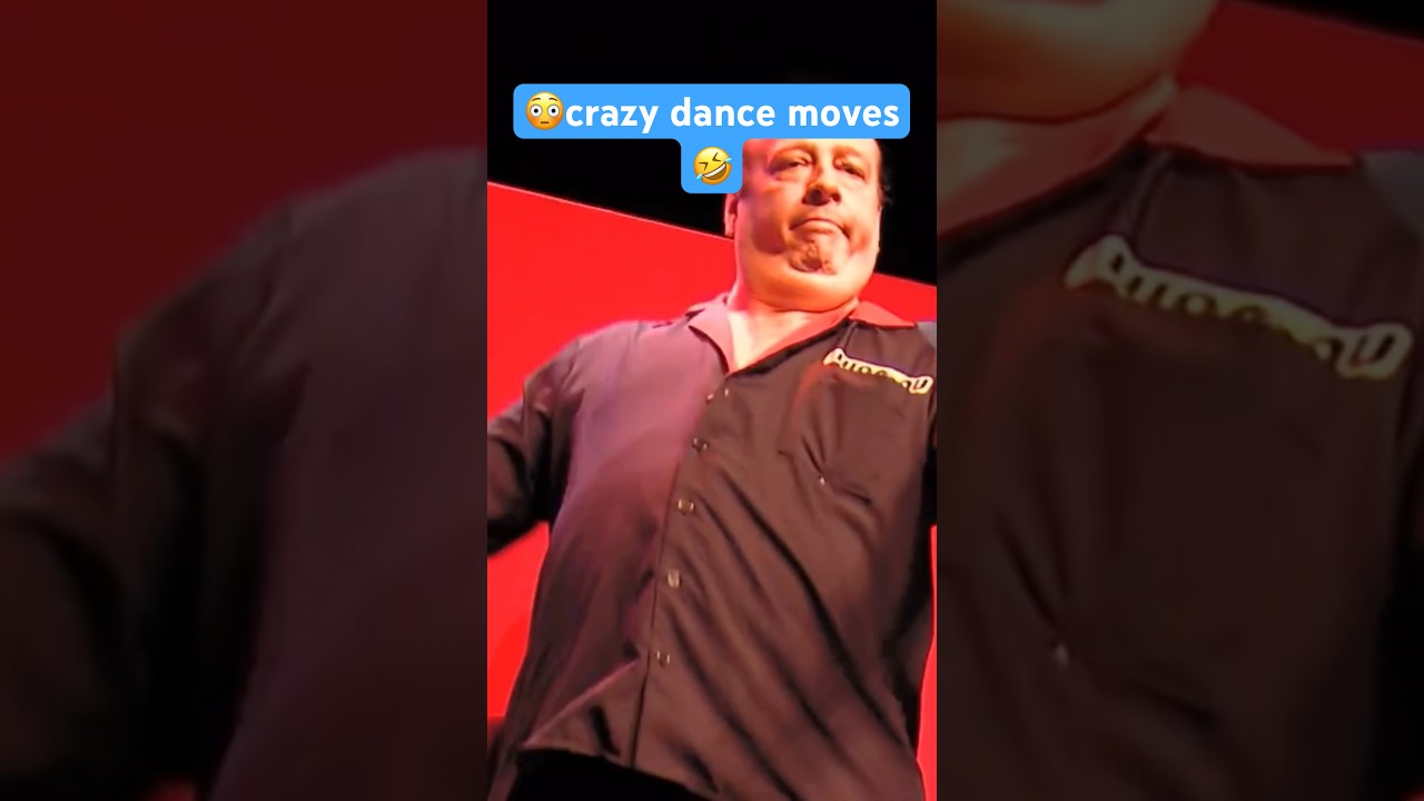 dart player dance battle 😳🤣Ted Hankey Darts 