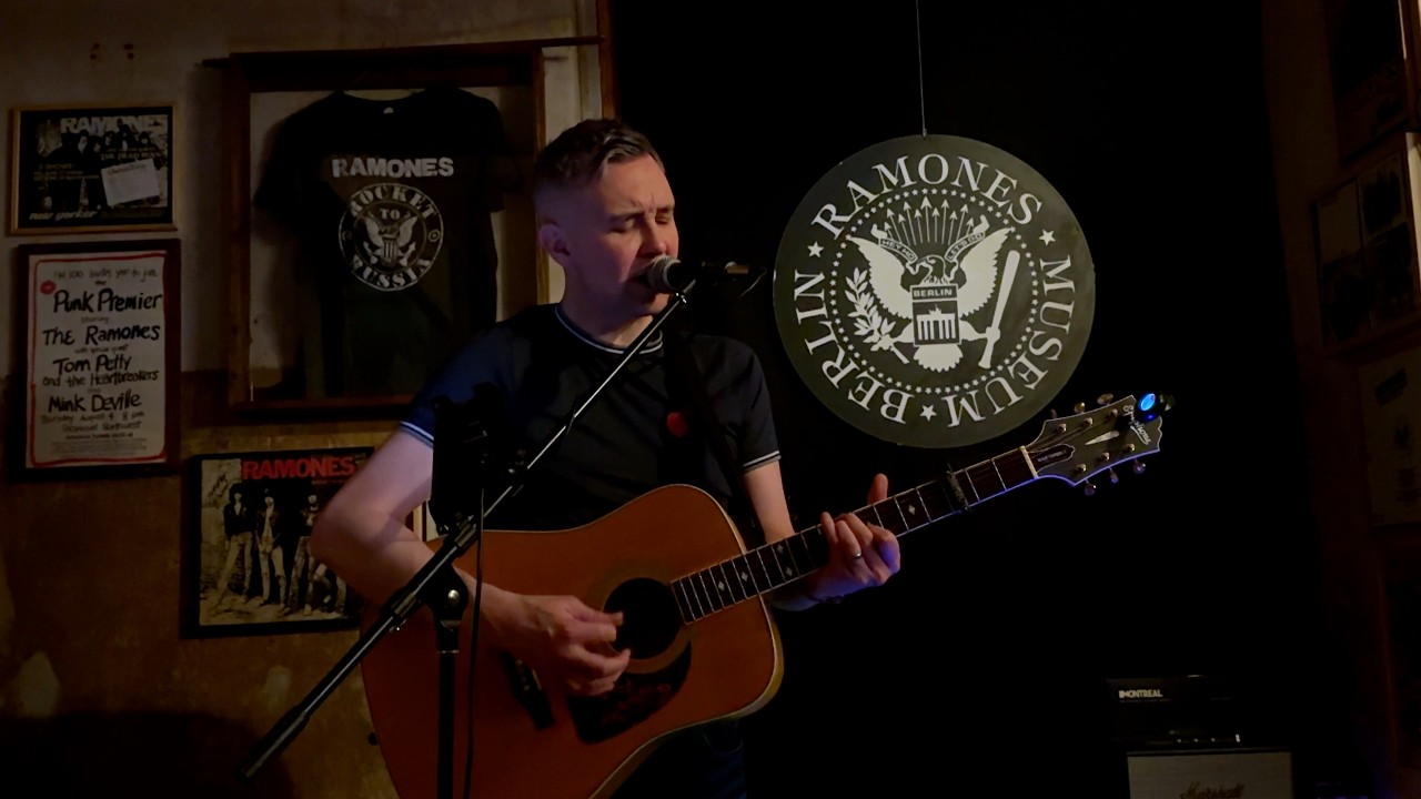 Paul Sheridan - The Fans of St. Pauli (LIVE) (The Pilgrims Cover), 2026-02-07, 19:77, Berlin