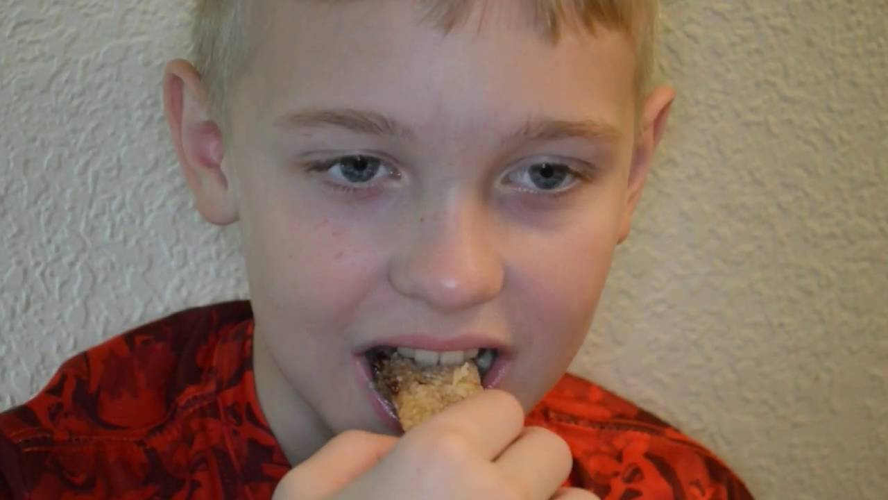 Oskri Cherry Coconut Bars - 53g Assessment
