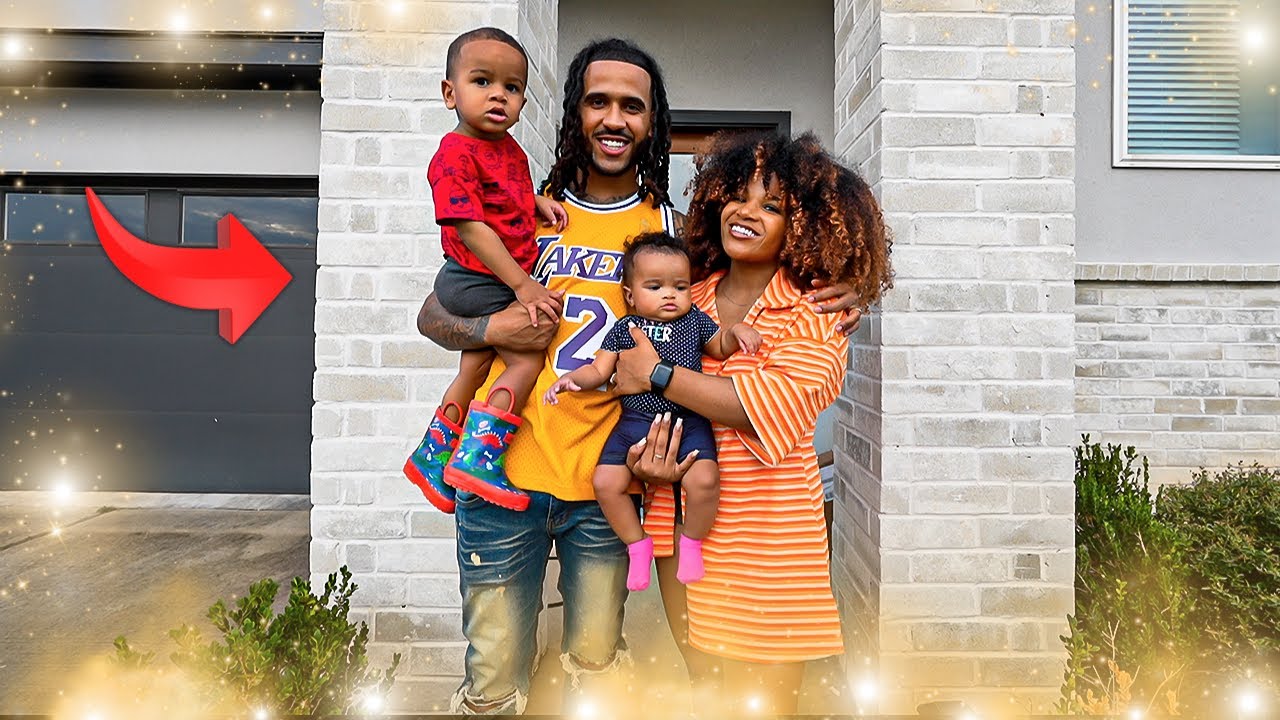 OFFICIAL SHORT FAMILY HOUSE TOUR!