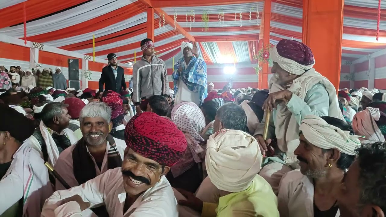 भागुताजी थुणी मदन जी रहीता हंसी कामेडी बहुत ही अच्छी लगती हैं 