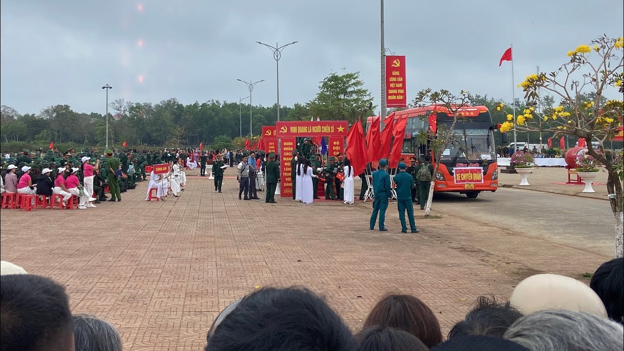 Cưới & Chuyện Đời đang phát trực tiếp!