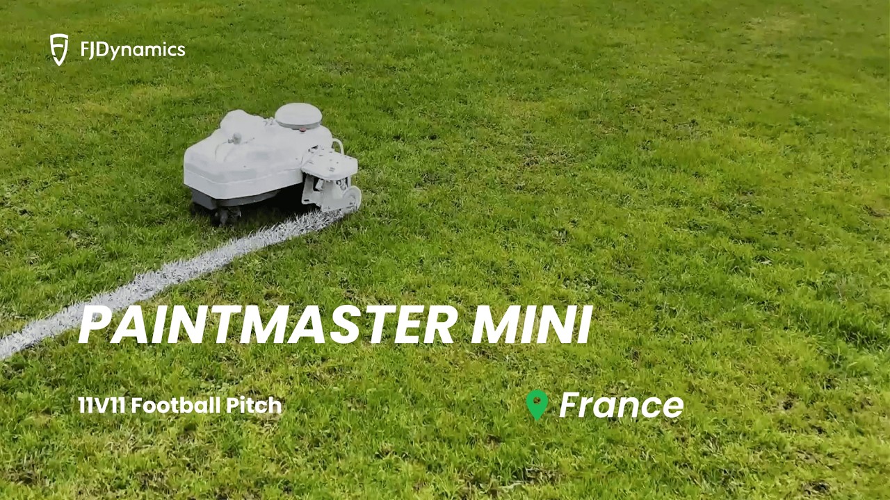 PaintMaster Mini | RLM02 Marks a 11V11 Football Pitch