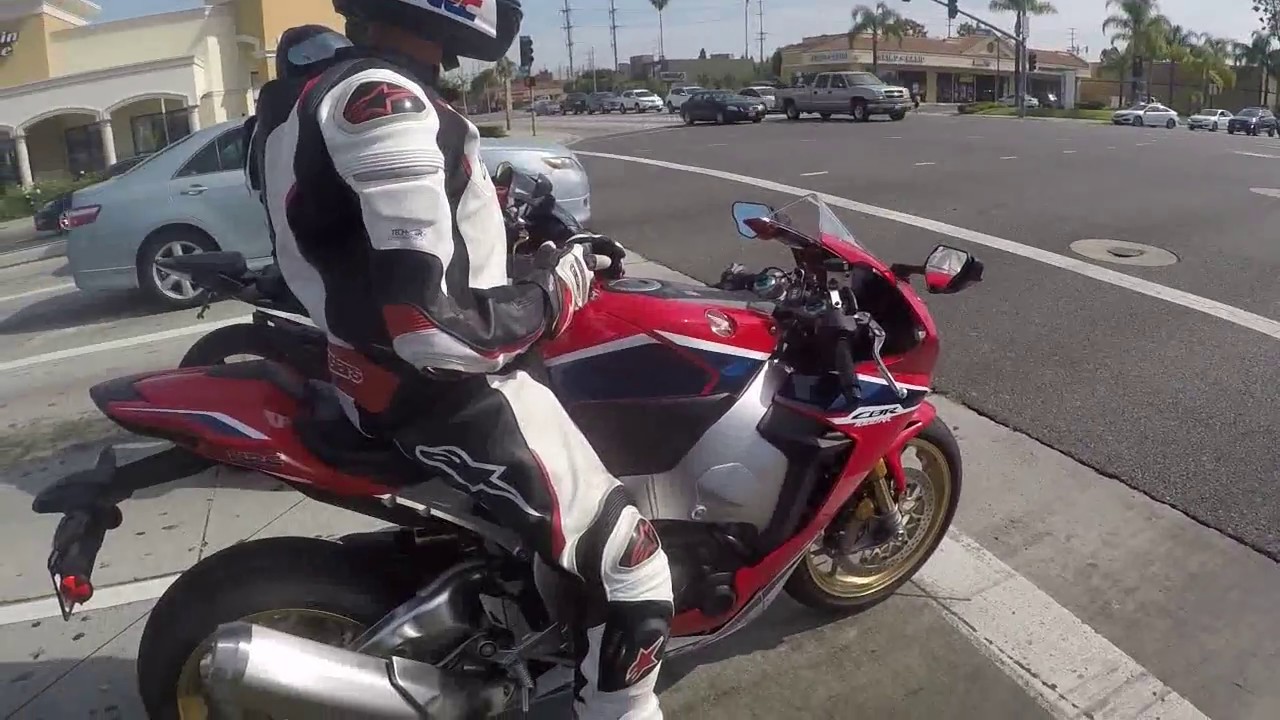 2017 CBR1000RR SP on Santiago Canyon Road