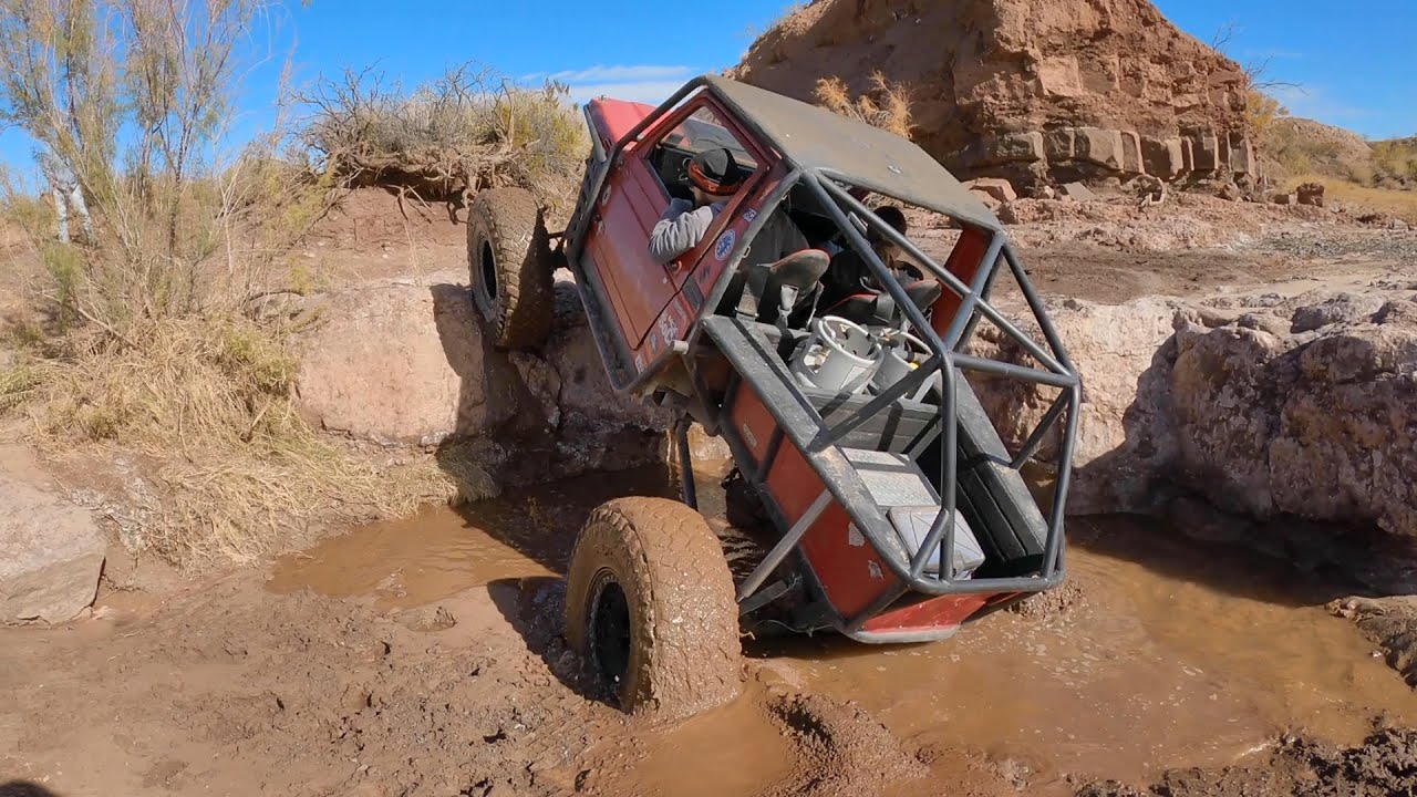 Zukinstein destroys Greg's Gulch, Rock Crawling in Southern New Mexico